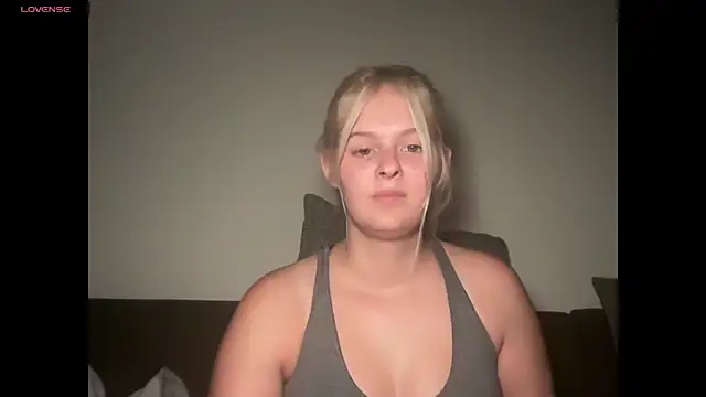 Allylove03 online show from 11-01-25, 08:44