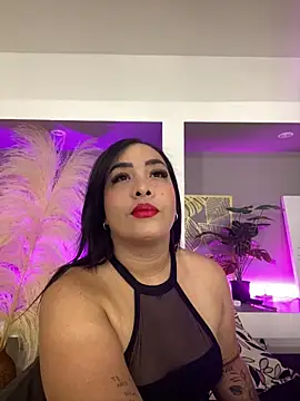 Snapshot of Sheeryl__ chatting on 06-28-26, 05:35 Sheeryl online show from 06-28-26, 05:35