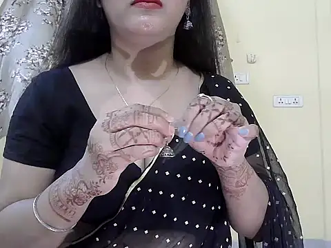 Model-Tanya online show from 04-19-26, 12:04