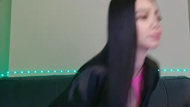 Snapshot of OnlyXandra chatting on 03-03-25, 07:10 OnlyXandra online show from 03-03-25, 07:10