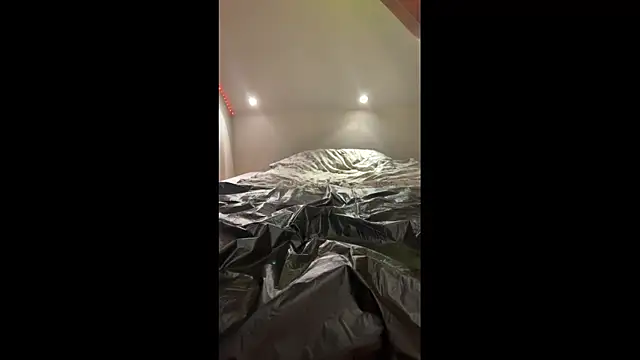 Snapshot of memo666sexy chatting on 02-26-25, 10:31 memo666sexy online show from 02-26-25, 10:31