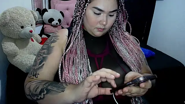 Fernanda Big Boobs online show from 03-15-25, 09:49