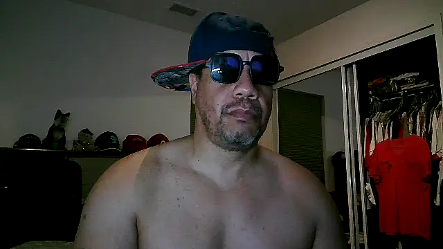 Snapshot of pimpdaddy4ever chatting on 12-23-24, 11:49 pimpdaddy4ever online show from 12-23-24, 11:49
