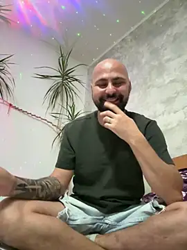 Snapshot of derek1494 chatting on 10-02-25, 07:43 derek1494 online show from 10-02-25, 07:43