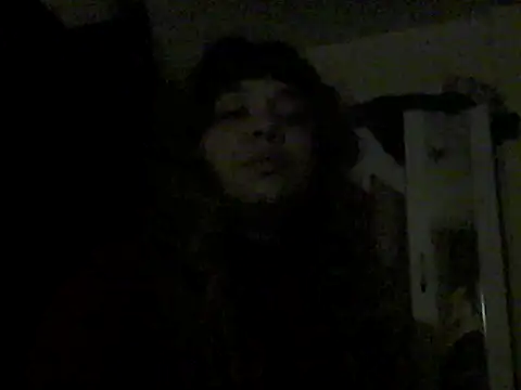 Snapshot of Jennxdolls chatting on 10-10-25, 02:43 Jennxdolls online show from 10-10-25, 02:43