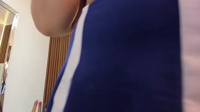 MADISON ROWAN1 online show from 12-04-25, 03:27