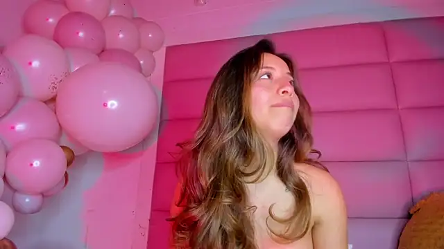 little-Emma online show from 02-23-25, 09:44