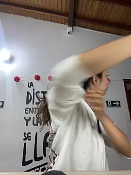 little-Emma online show from 09-18-25, 03:08