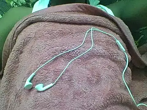 Snapshot of bas1cooks chatting on 12-12-24, 03:59 bas1cooks online show from 12-12-24, 03:59