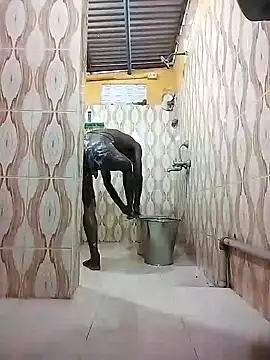 Snapshot of bas1cooks chatting on 12-30-24, 03:03 bas1cooks online show from 12-30-24, 03:03