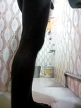 Snapshot of bas1cooks chatting on 02-28-25, 02:53 bas1cooks online show from 02-28-25, 02:53