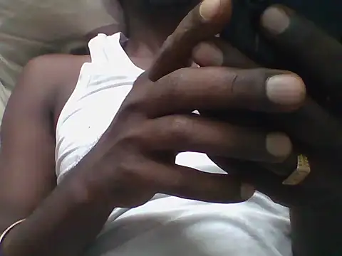 Snapshot of bas1cooks chatting on 09-21-25, 04:19 bas1cooks online show from 09-21-25, 04:19