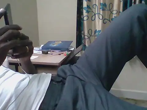 Snapshot of bas1cooks chatting on 10-09-25, 04:49 bas1cooks online show from 10-09-25, 04:49