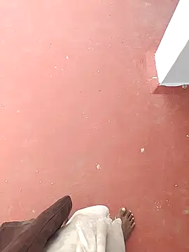 Snapshot of bas1cooks chatting on 10-12-25, 05:17 bas1cooks online show from 10-12-25, 05:17