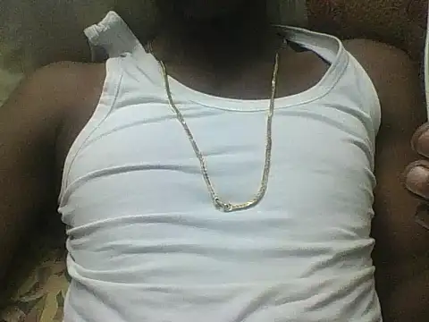 Snapshot of bas1cooks chatting on 10-15-25, 05:24 bas1cooks online show from 10-15-25, 05:24