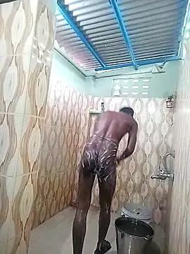 Snapshot of bas1cooks chatting on 10-21-25, 05:52 bas1cooks online show from 10-21-25, 05:52