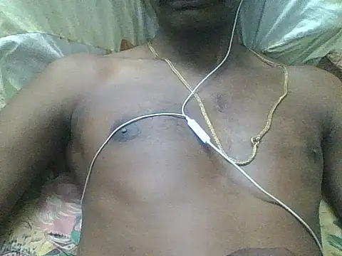 Snapshot of bas1cooks chatting on 10-25-25, 04:46 bas1cooks online show from 10-25-25, 04:46