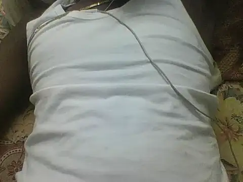 Snapshot of bas1cooks chatting on 10-26-25, 05:08 bas1cooks online show from 10-26-25, 05:08