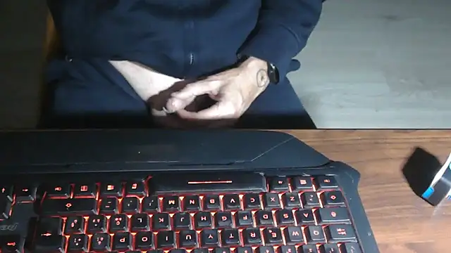 Adri gard online show from 11-17-25, 09:31