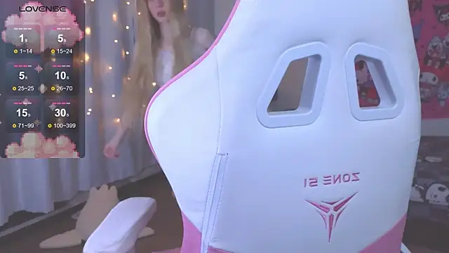 Milia Parker online show from 10-26-25, 08:48