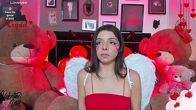 Charlotte  Benett online show from 02-15-25, 04:47