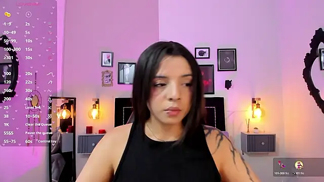 Charlotte  Benett online show from 03-16-26, 06:28