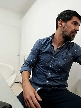 Snapshot of tatoocba88 chatting on 11-26-25, 07:26 tatoocba88 online show from 11-26-25, 07:26