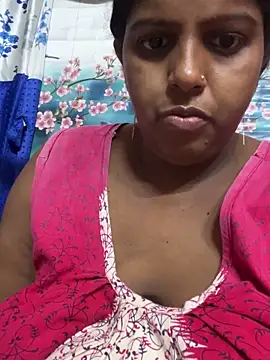 Beauty-queen online show from 04-19-26, 06:10