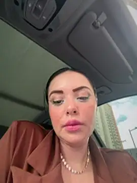 Alirawrz online show from 04-21-26, 01:06