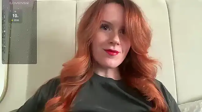 Snapshot of redheadrosie69 chatting on 03-13-25, 02:01 redheadrosie69 online show from 03-13-25, 02:01