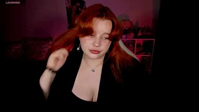 Snapshot of _Lisa_x chatting on 10-01-25, 04:46 Lisa x online show from 10-01-25, 04:46