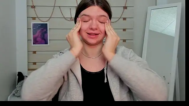 Josephine Kiss online show from 01-27-25, 07:03