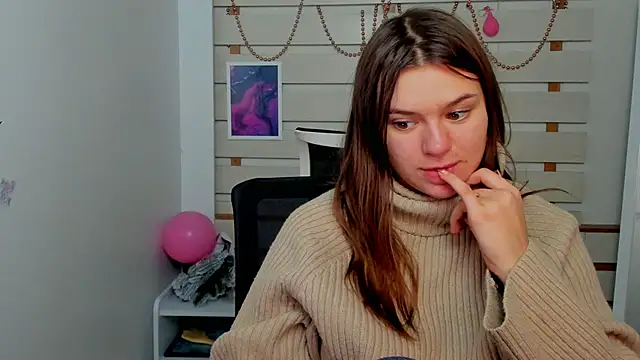 Josephine Kiss online show from 02-12-25, 07:35