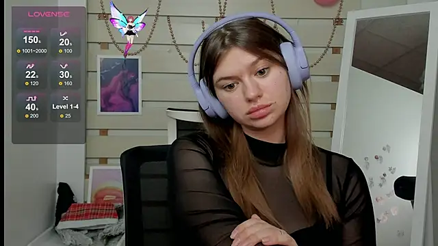 Josephine Kiss online show from 03-09-25, 10:52