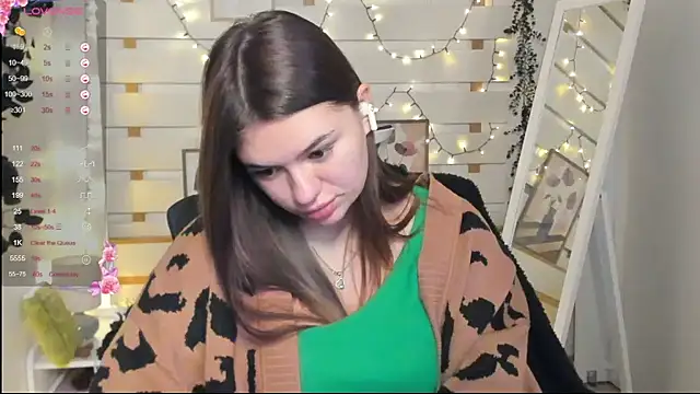 Josephine Kiss online show from 01-11-26, 01:16