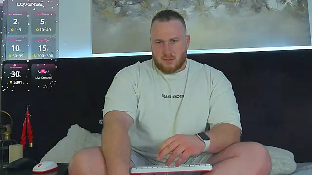 Snapshot of RoddyStill chatting on 02-20-25, 12:57 RoddyStill online show from 02-20-25, 12:57