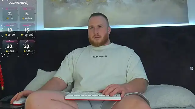 Snapshot of RoddyStill chatting on 02-25-25, 12:24 RoddyStill online show from 02-25-25, 12:24