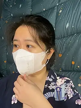 ninini92 online show from 01-28-25, 04:41