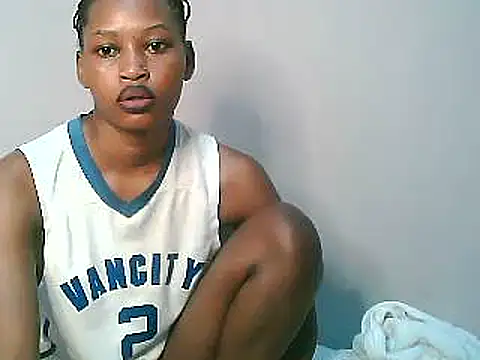 Snapshot of Sweet_Vinkah chatting on 02-17-25, 08:04 Sweet Vinkah online show from 02-17-25, 08:04