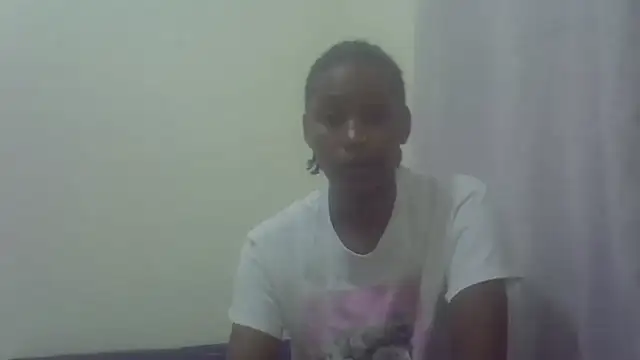 Snapshot of Sweet_Vinkah chatting on 02-20-26, 02:06 Sweet Vinkah online show from 02-20-26, 02:06