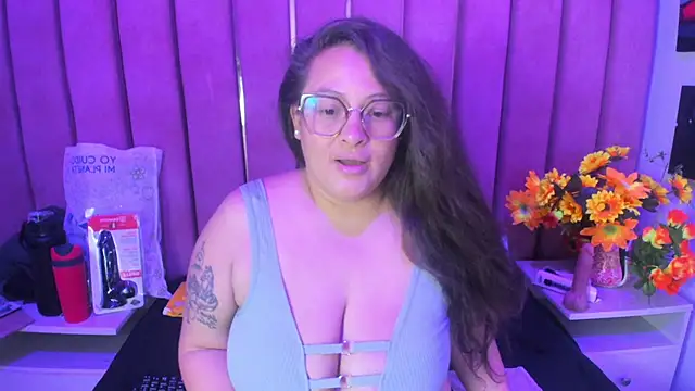 SaraThomso online show from 11-12-25, 03:29