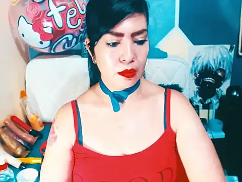 Snapshot of luisahott chatting on 02-23-26, 05:10 luisahott online show from 02-23-26, 05:10