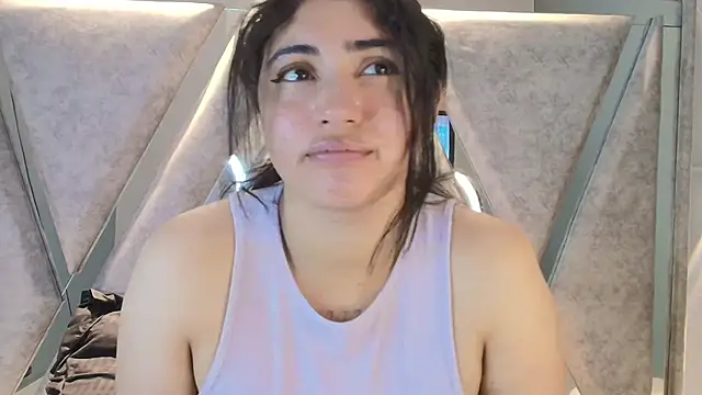 Danna 777  online show from 09-08-25, 08:41