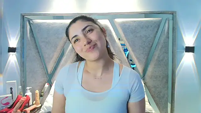 Danna 777  online show from 10-06-25, 09:01