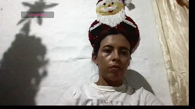 Snapshot of stefany_sexxx chatting on 12-16-25, 01:21 stefany sexxx online show from 12-16-25, 01:21