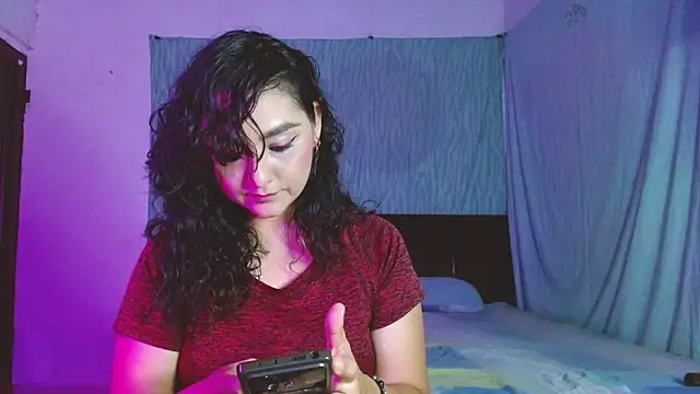 Snapshot of Kaory_32 chatting on 03-08-26, 05:00 Kaory 32 online show from 03-08-26, 05:00