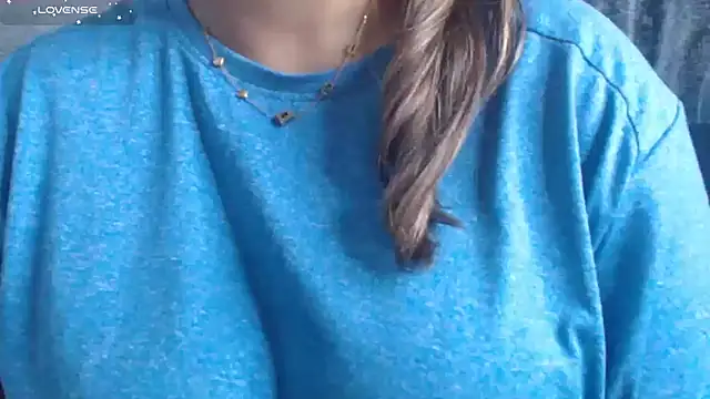 Snapshot of Ritu-Babe chatting on 03-23-25, 04:38 Ritu-Babe online show from 03-23-25, 04:38