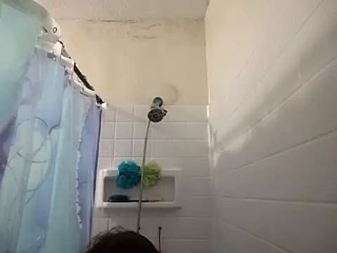 Snapshot of Barrentine88 chatting on 01-09-26, 05:10 Barrentine88 online show from 01-09-26, 05:10