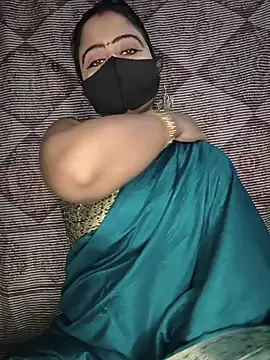 priya  angel online show from 11-08-25, 04:01