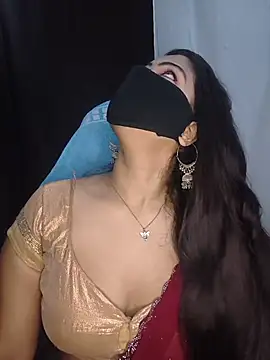 Snapshot of priya__angel chatting on 06-04-26, 05:19 priya angel online show from 06-04-26, 05:19